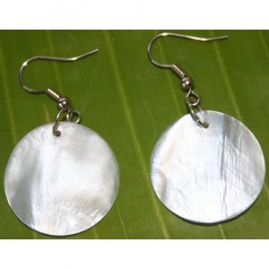 Round-Mother-of-Pearl-Earrings